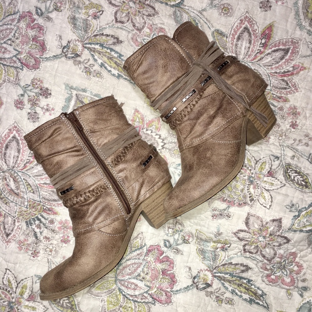 Jelly pop booties